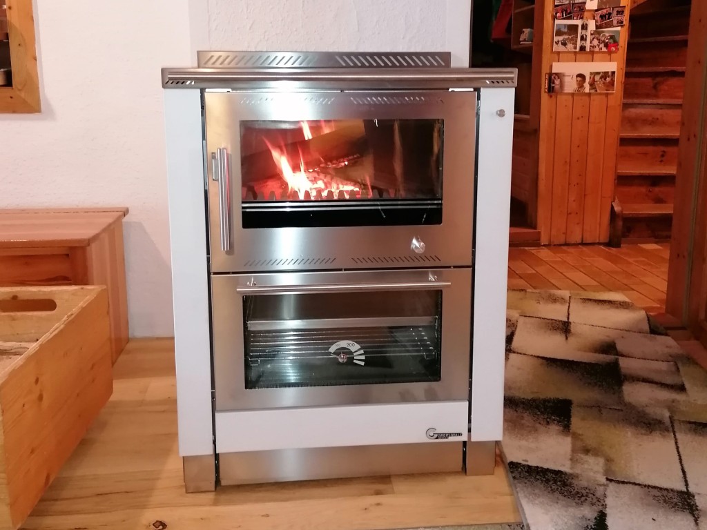 Referenzbild Küchenherd mit großem Backrohr von Greithwald © Greithwald