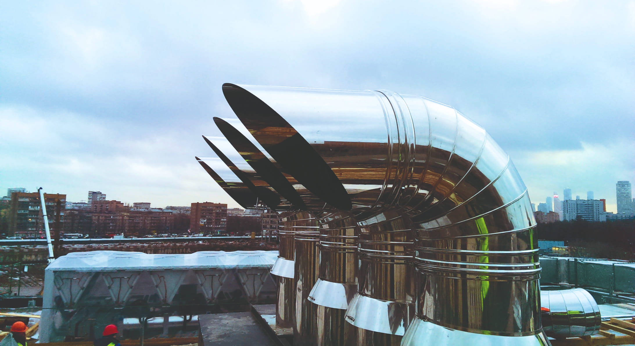 Edelstahkamin Referenz © Shutterstock.com