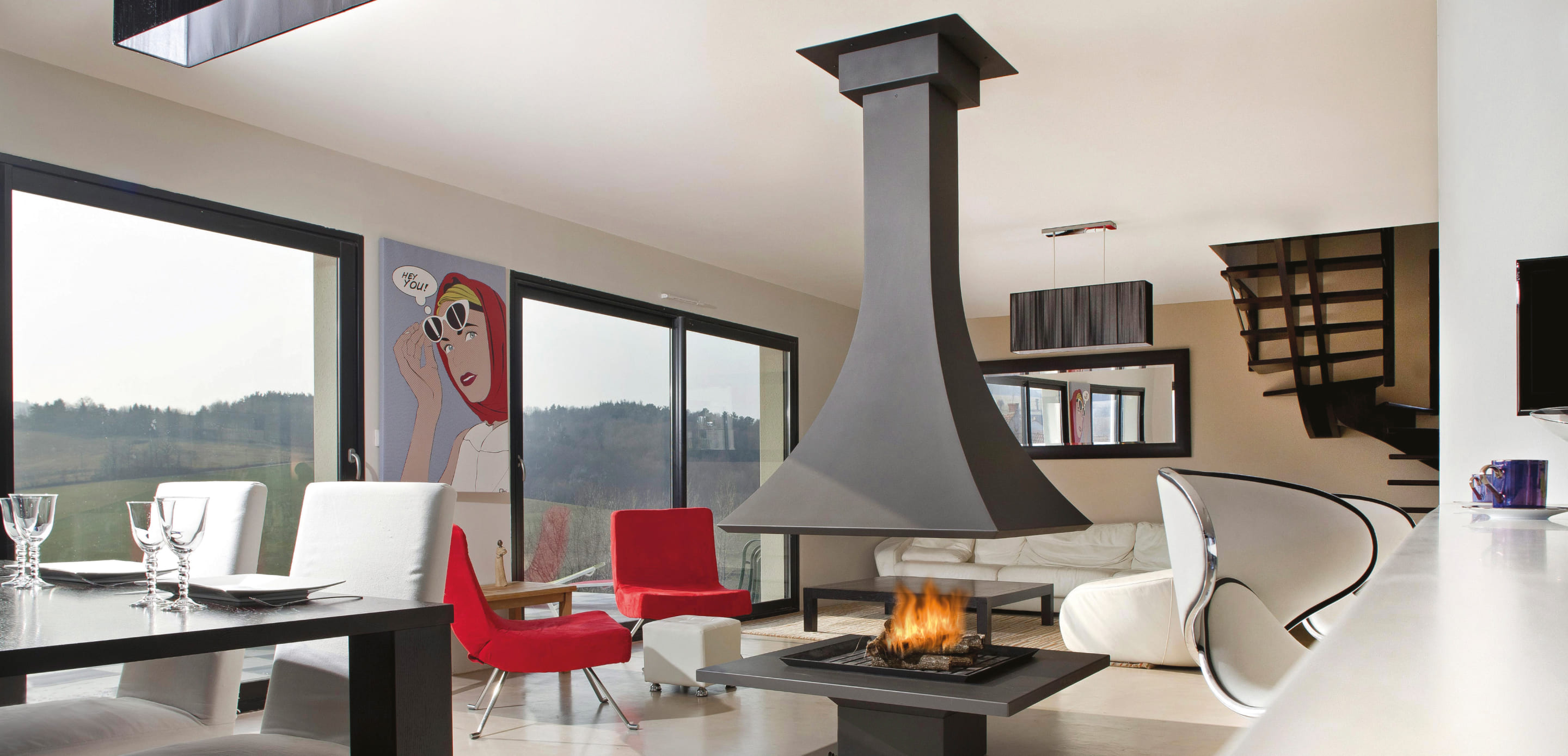 Wandkamin Julietta 985 mit Glaseinfassung bei KTS Kamintechnik Stranger kaufen © JC Bordelet